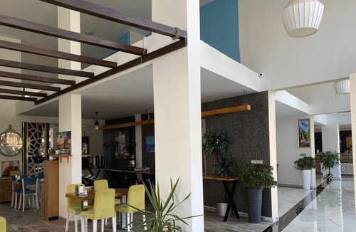 Bozyazi Apartment | Anatolia Suit Hotel … Comfy Hotel suits 5 mins walk to the seaside.