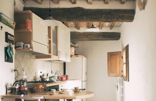 Casciano di Murlo House | Ancient Tuscan farmhouse 20 minutes from Siena