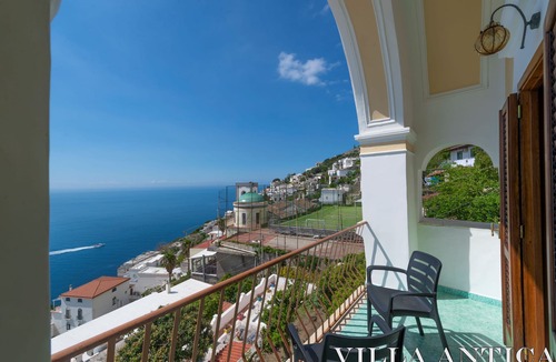 Praiano Villa | Ancient villa with fantastic sea view and swimming pool just a few minutes from Positano