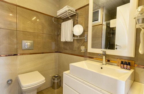 Yenisehir Hotel | Anemon Kent Mersin Hotel