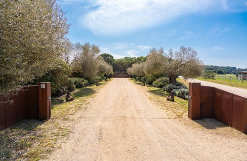 Palau-Sator Villa | Angela: Rustic villa with private pool located in a very quiet area