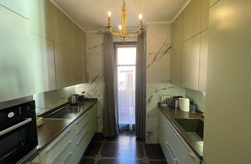Gonte Apartment | Anna lake view apartment with pool