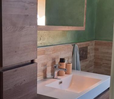 Arcola House | Anna's Little House, Cinque Terre, Lerici
