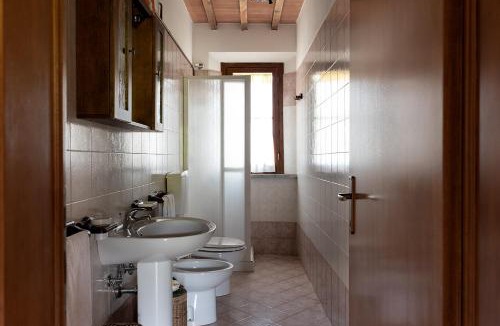 Toiano House | Antiqua Vallis
