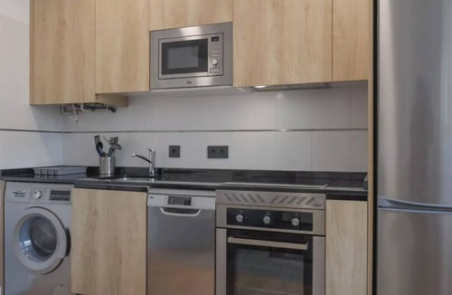 Puerta del Angel Apartment | Apartamento exterior de una habitación en Madrid Río