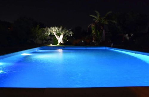 Monteroni di Lecce Villa | Apartmant placed in the green with swimming-pool