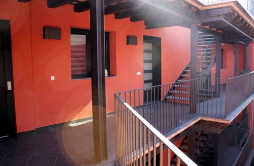 Olot Apartment | APARTMENT 2-2