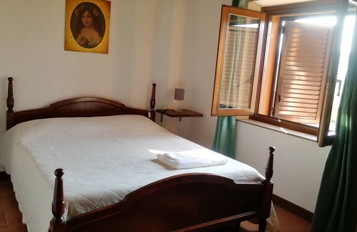 Treia Apartment | apartment 2 people farmhouse Villa Luzi