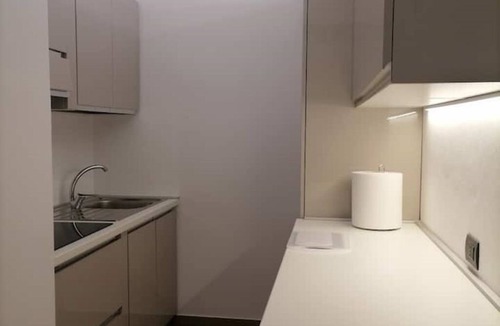 Malgrate Apartment | Apartment 30 meters from lake with local food specialties