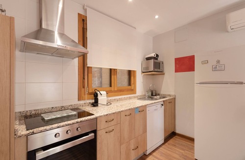 Daroca Apartment | Apartment 'Apartamento Rica' with Private Terrace, Wi-Fi and Air Conditioning