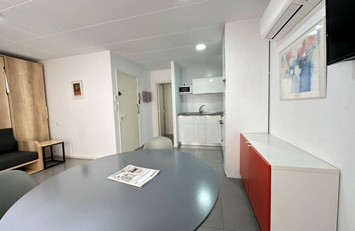 Roses Town Center Apartment | Apartment- Arago 2 - Studio Apartment, Sleeps 2