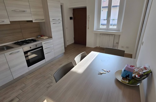 Turro Apartment | Apartment 'Boiardo House' with Wi-Fi and Air Conditioning