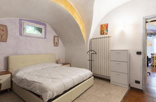 Gazzelli Apartment | Apartment Bouganville by Interhome