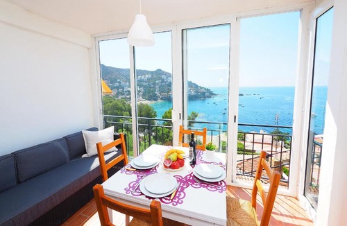 Almadraba-Canyelles Apartment | Apartment Canyelles