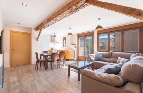 Casas Altas House | Apartment 'Casa Del Porton' with Mountain View, Private Terrace and Air Conditioning