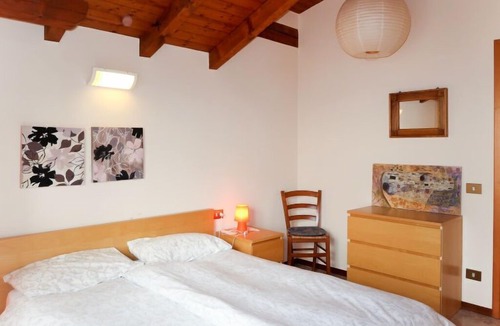 Trarego Apartment | Apartment Casa Glory (CNR306) in Cannero Riviera - 6 persons, 3 bedrooms