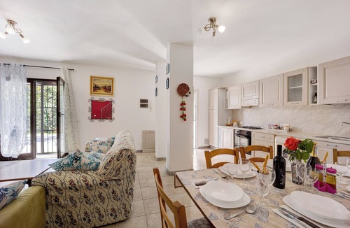 Diano Marina Villa | Apartment "Casa Taggiasca" with Garden & Wi-Fi