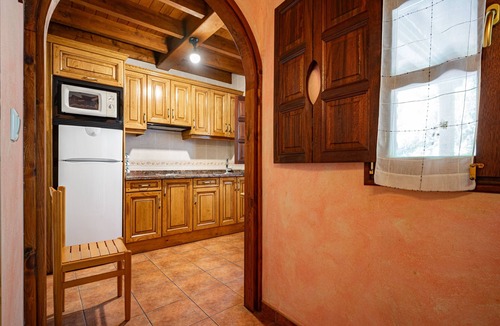 Llenin House | Apartment 'Comeya' with Mountain View, Private Terrace and Wi-Fi
