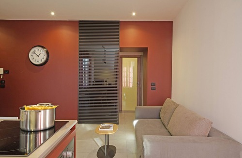 Gargnano Apartment | Apartment "Gemhouse Rubino " lake view, wi-fi and air conditioning