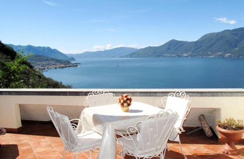 Poppino Apartment | Apartment Il Gaggio by Interhome