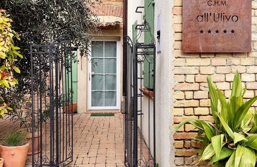 Ottiglio Condo | Apartment in country house with wellness zone-adults only