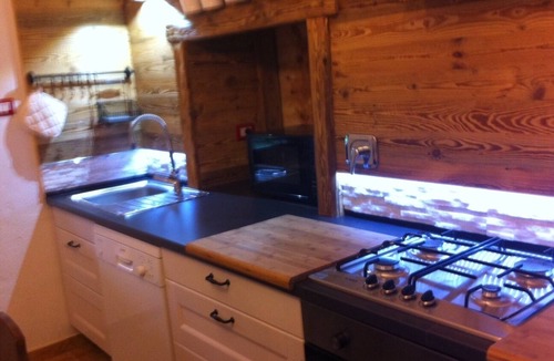 Acque House | Apartment in country villa with large garden, beach, relaxation area, WiFi