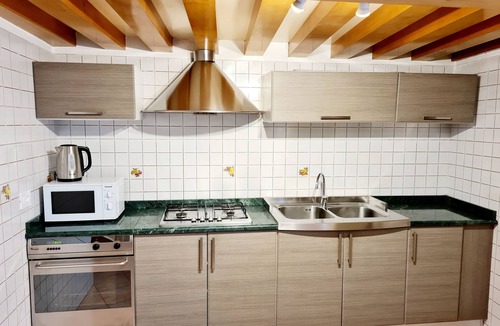 Montegrotto Terme Apartment | Apartment in the heart of Montegrotto Terme