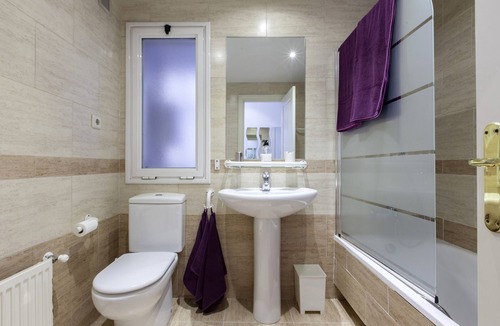 Las Acacias Apartment | Apartment in the center of Madrid, Rastro