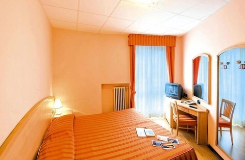 Baveno Apartment | Apartment in the Residence dei Fiori, Baveno
