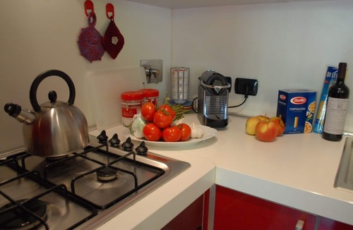 Todi Apartment | Apartment in villa with pool at walking distance from Todi center