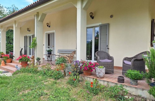 Bolognano Apartment | Apartment in the "Majella" National Park near the sea and mountains