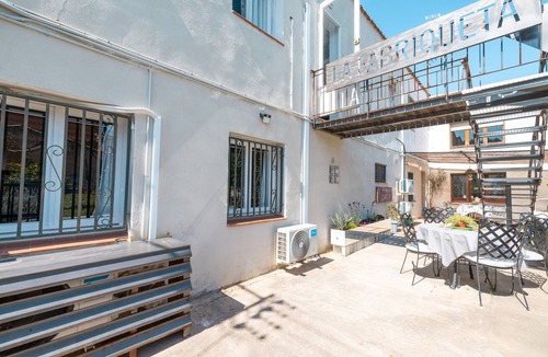 Riudecanyes Apartment | Apartment 'La Fabriqueta Loft' with Mountain View, Wi-Fi and Air Conditioning