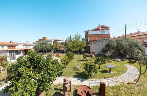Riudecanyes Apartment | Apartment 'La Fabriqueta' with Mountain View, Wi-Fi and Air Conditioning