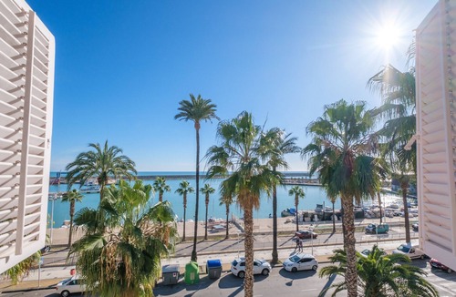 Benicarlo Apartment | Apartment 'Las Palmeras 3' with Sea View, Private Terrace and Balcony
