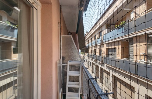 Malgrat de Mar Apartment | Apartment 'Mar' with Sea Views, Wi-Fi and Air Conditioning
