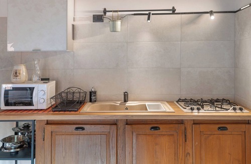 Osiglia House | Apartment 'Nature E Relax' with Mountain View, Private Terrace and Wi-Fi