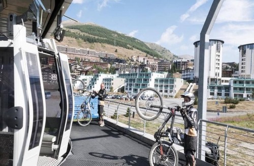 Sestriere Apartment | Apartment on the slopes in a 4 * residence