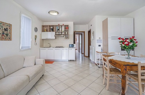 Feriolo Apartment | Apartment Residence Camelie - Mazzini 2 with Mountain View, Garden & Wi-Fi