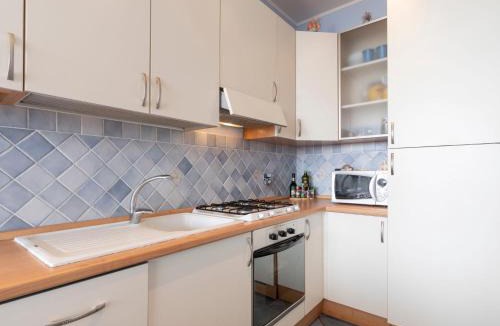 Capo Mimosa-Rollo Apartment | Apartment Rocce di Capo Mimosa by Interhome