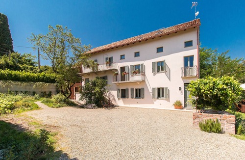 Costigliole d'Asti House | Apartment The Barn - Cascina La Melagrana
