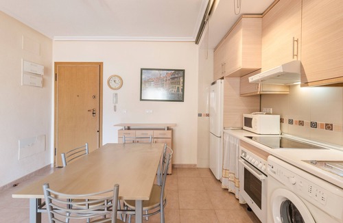 Puerto de Mazarron Apartment | Apartment 'Vacaciones Sol Y Playa' with Balcony and Wi-Fi