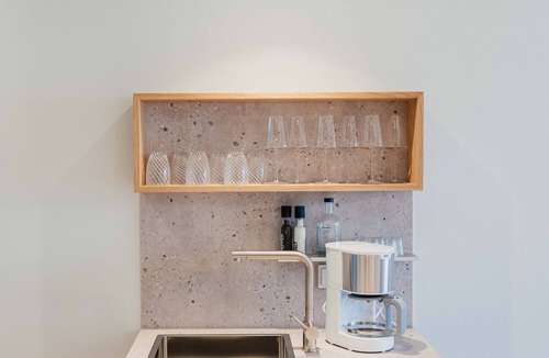 Berg/Monte Apartment | Apartment 'Valentinerhof Apt Aqua' with Mountain View, Shared Pool and Wi-Fi