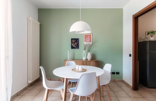 Cernobbio Apartment | Apartment with big terrace high above Cernobbio (Casa Olivo)