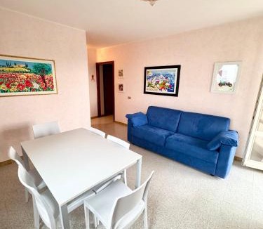 Lignano Pineta Apartment | Apartment with stunning sea view - Wi-Fi, free parking, large terrace and comfort