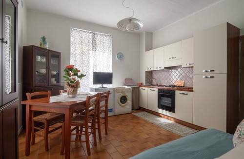Tresana Apartment | Apartment with pool for you & your Family- Territory dinners-wellness treatments