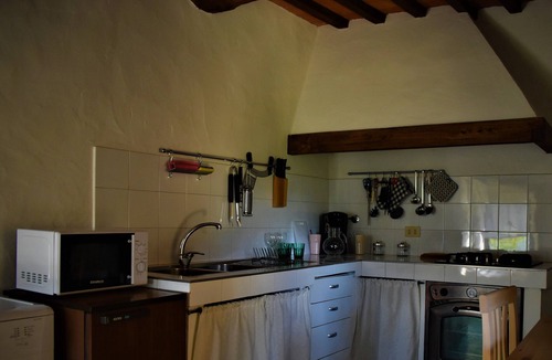 Londa House | Apartment with swimming pool