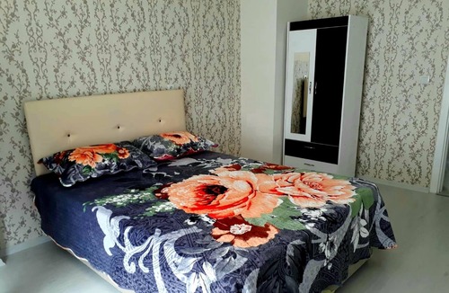 Melikgazi Apartment | Apartment with terrace and large park in front of the door. next to historic part mimsin