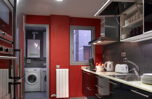 La Sagrada Familia Apartment | Apartment with three bedrooms and two bathrooms next to the Sagrada Familia