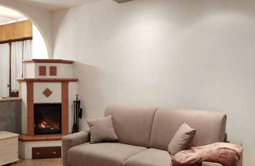 Santa Giustina Apartment | Apartment 'Ziamilva' with Private Terrace, Private Garden and Wi-Fi