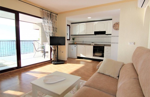 Calpe City Center Apartment | APLAYAMAR-1ºlínea Playa-Wifi y Garaje Gratis.